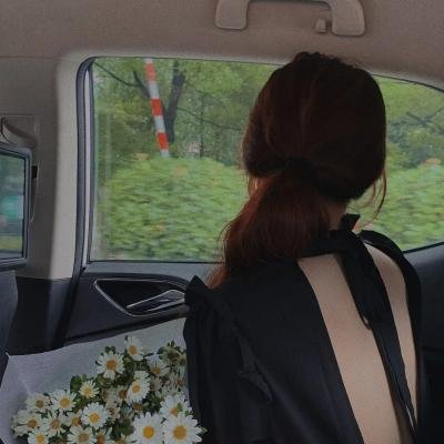 小镇幽浮